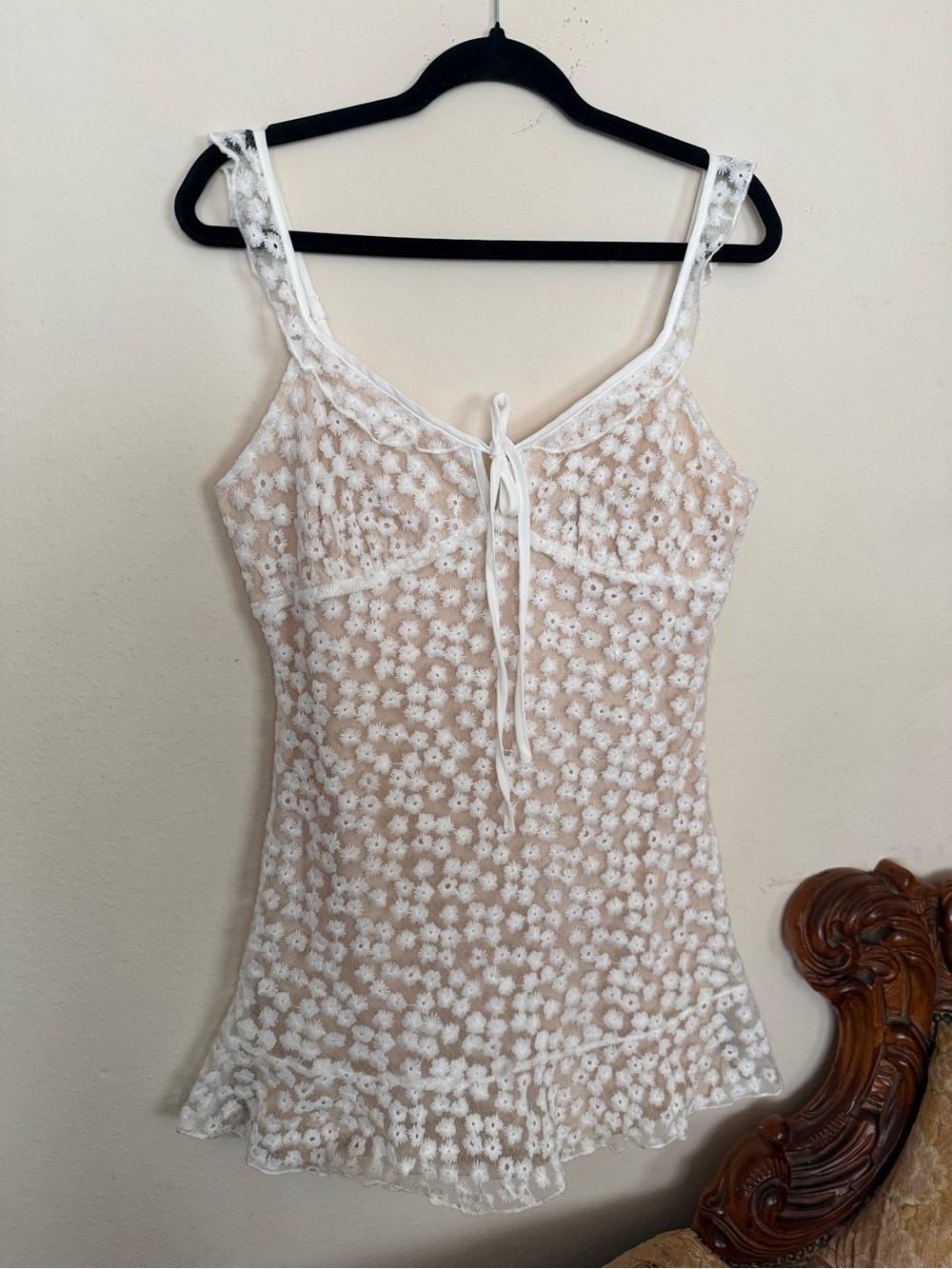 Cute Lulu’s White Floral Lace Detail Mini Dress Size M